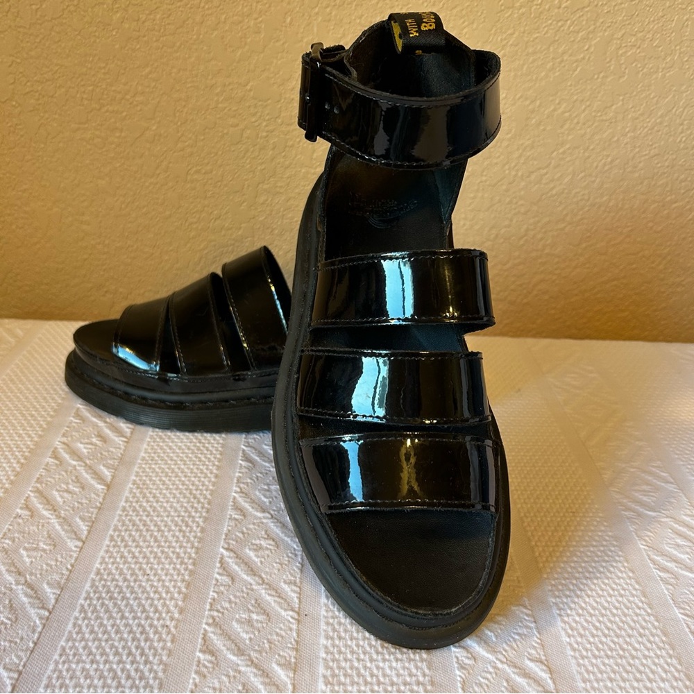 NWOT Dr. Martens AirWair Clarissa II Black Patent Leather Sandals Size 8